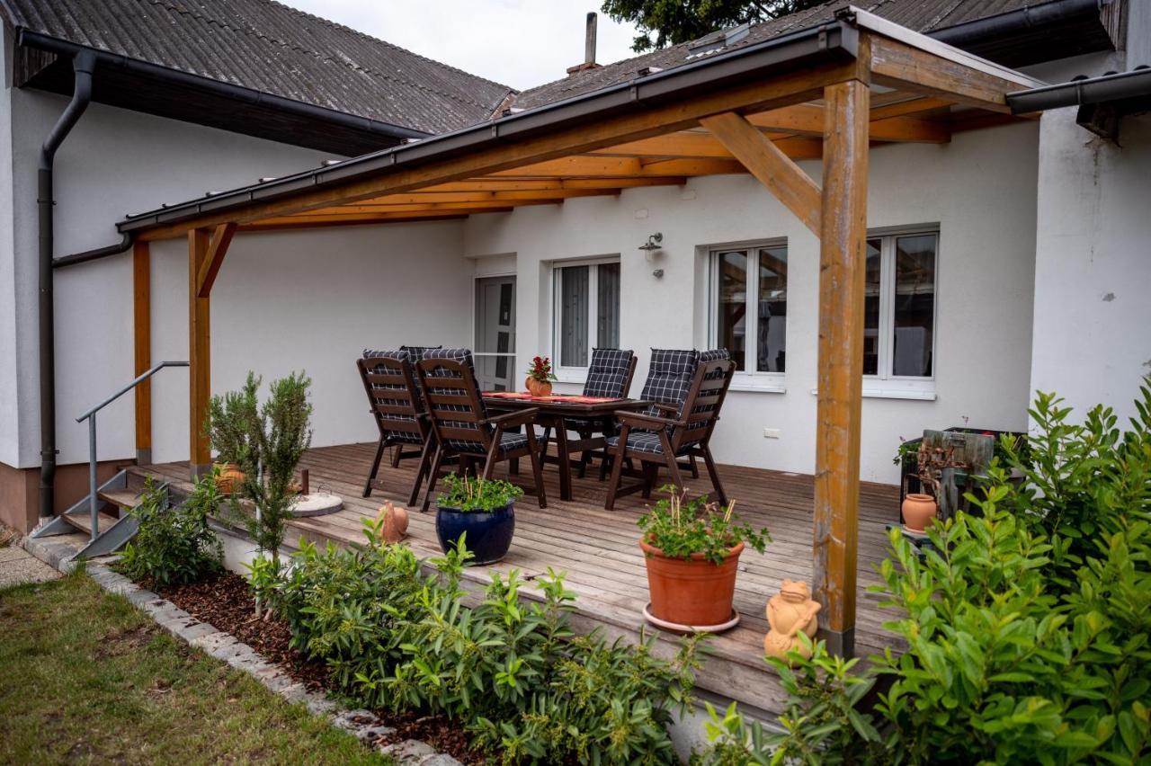 Winzerferienhaus Schuller Purbach am Neusiedlersee Exterior foto